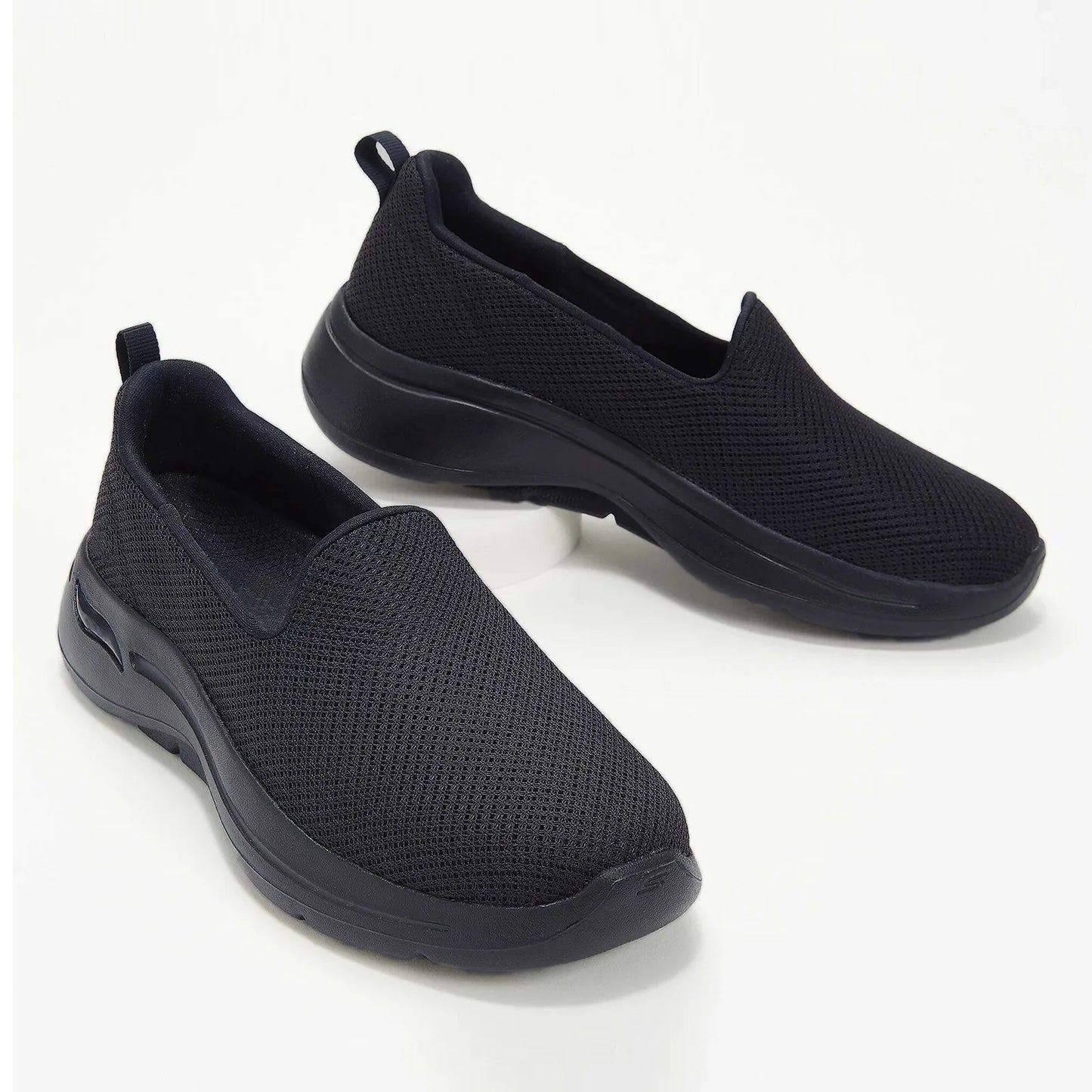 Autumn Slip On Women Running Shoes Flat Summer Breathable Mesh Sock Shoes Fitness Outdoor Sport Shoes Black Sneakers Plus Size