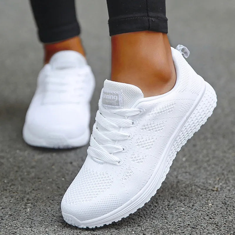 Women's Sneakers 2023 New Fashion Breathable Trainers Comfortable Sneakers Women Mesh Fabric Lace Up Female Footwear Women Shoes