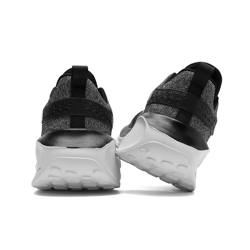 Men's casual outdoor sports shoes trendy and fashionable thick soled road running shoes are soft, comfortable, and breathable