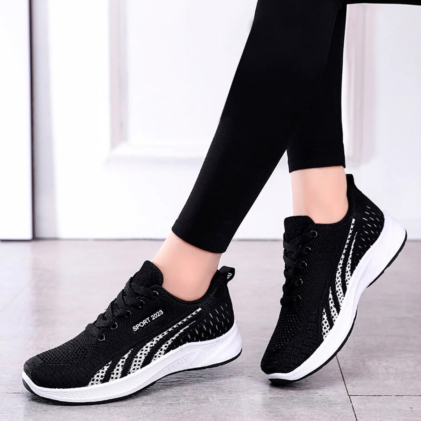 Tennis Shoes For Women 2023 Running Lace Up Round Toe Sports Shoes Woman Platform Sneakers Ladies Shoes On Offer Zapatillas