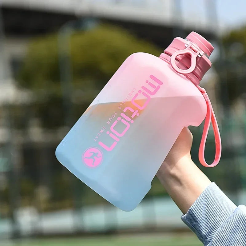 1.6L/2.4L Large Capacity Sports Water Bottle Outdoor Fitness Kettle Gradient Plastic Water Cup Portable Big Ton Ton Barrel