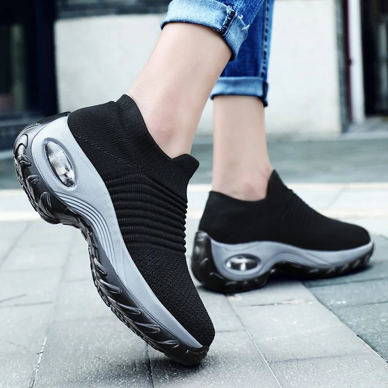 Women Running Shoes Breathable Casual Shoes Outdoor Light Weight Sports Shoes Casual Walking Sneakers Tenis Feminino Shoes